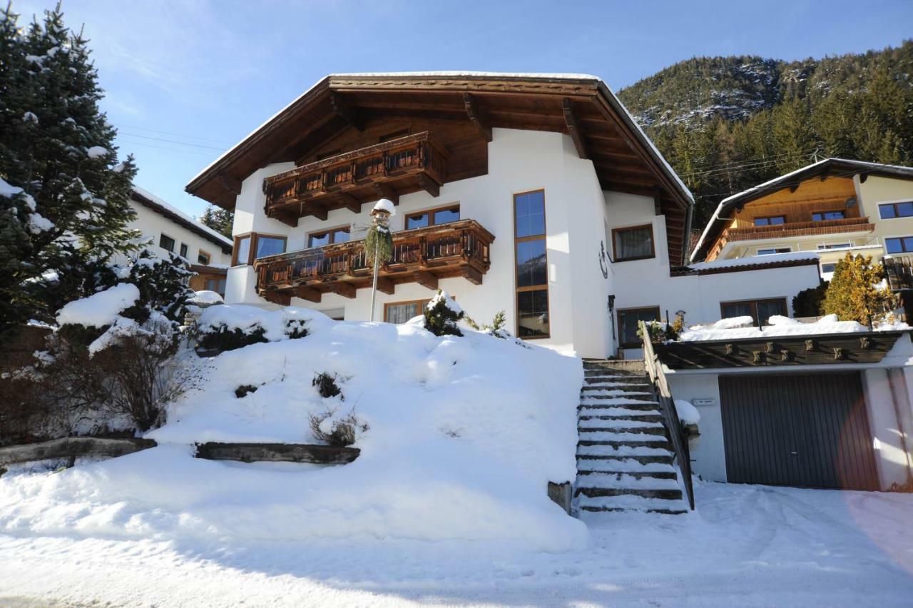 Ferienwohnung Bergler Trins Exteriör bild